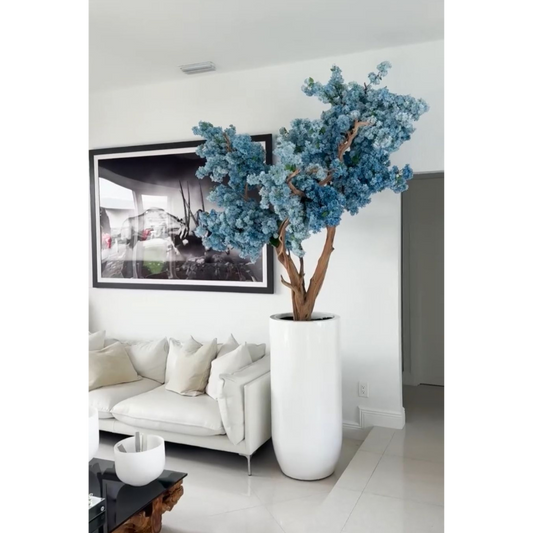 St. Tropez Vase in mattweiß mit blauen Kirschblüten